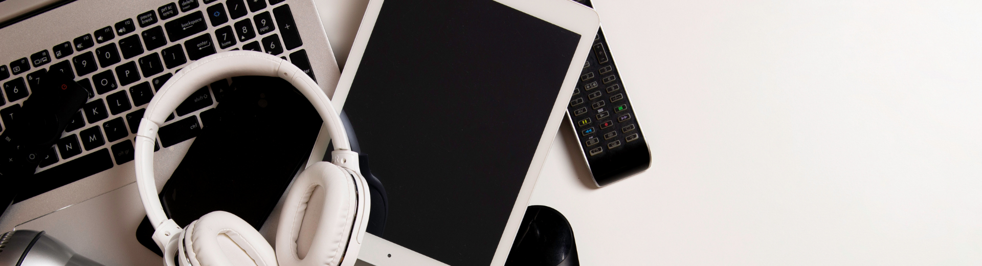 Dijital Minimalizm: Teknolojiye Doymuş Dünyada Sadeleşme 