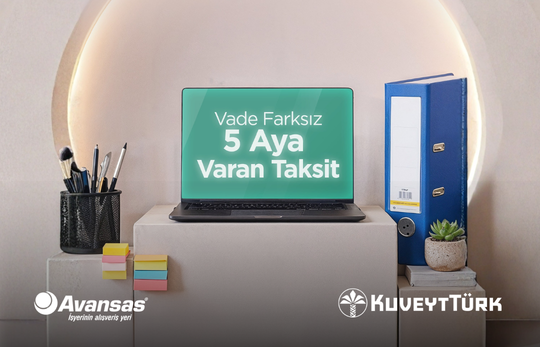 laptop ekranında Vade Farksız 5 Aya Varan Taksit ve kırtasiye malzemeleri