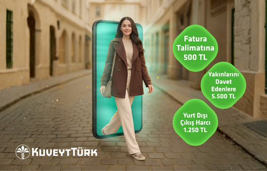 bir sokakta yeşil telefon içerisinden çıkan genç kadın
