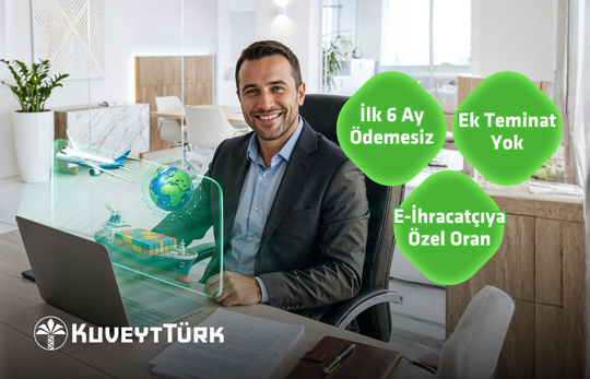 bilgisayar başında e İhracat yapan profesyonel