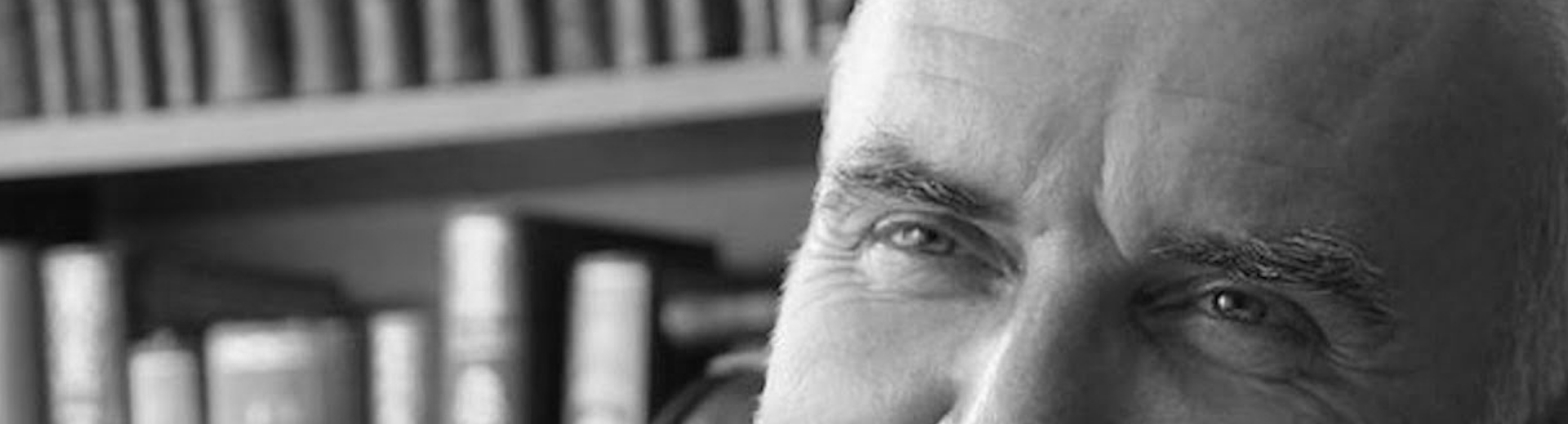 Çizgiler Arasında Bir Mütefekkir: Hasan Aycın