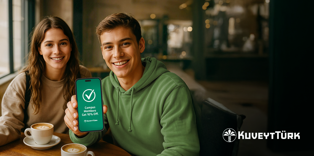 students getting discount at restaurants